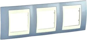 Рамки Unica Хамелеон, горизонтальная 3 поста - голубой лед с бежевой вставкой