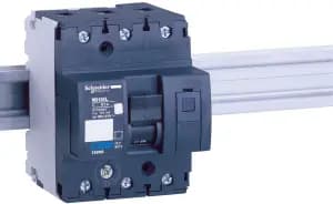 Автоматический выключатель Schneider Acti9 NG125L - 3P - 16A - C - 50kA - 4.5M - 400В