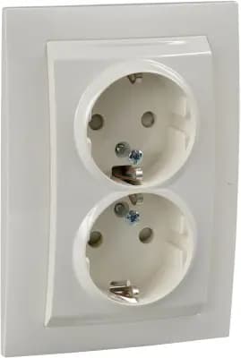 Розетка электрическая Schneider со шторками двойная (Бежевый)