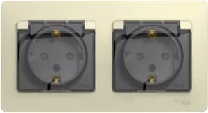 Влагозащищенная розетка электрическая IP44 Schneider со шторками с откидной крышкой двойная (Бежевый)